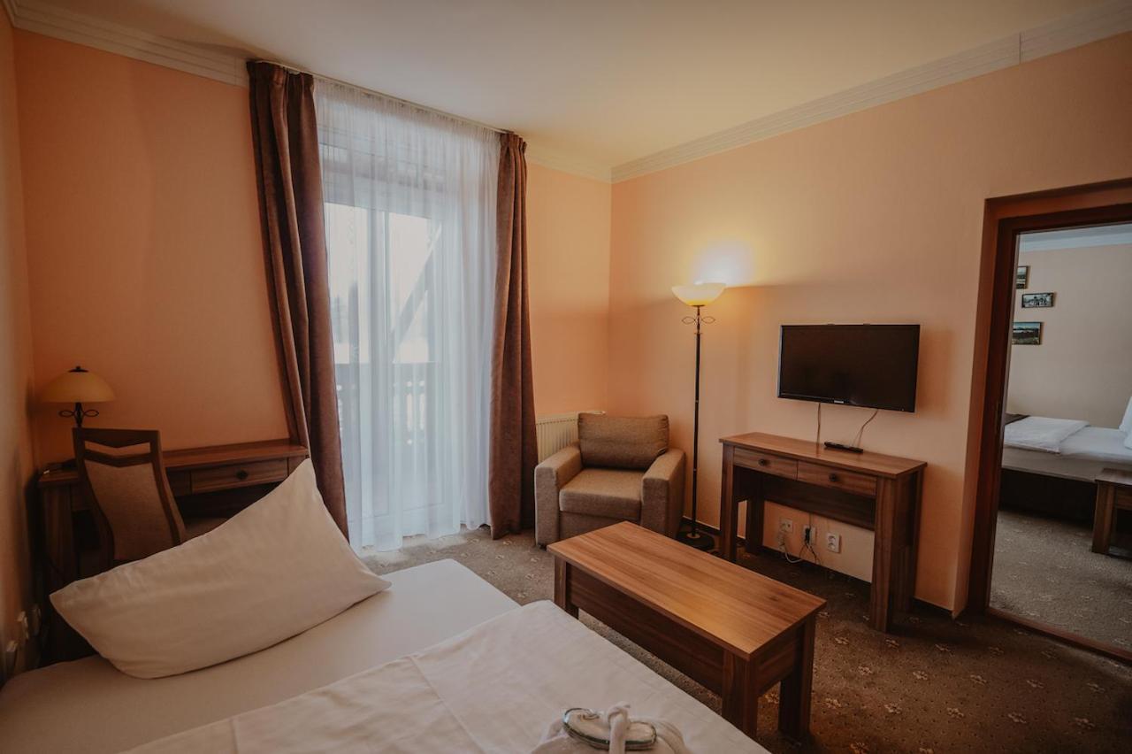 Hotel Solisko Strbske Pleso Exterior photo